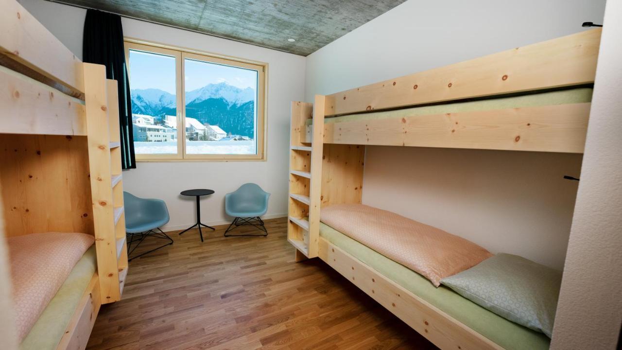 Laax Wellnesshostel3000 Bagian luar foto